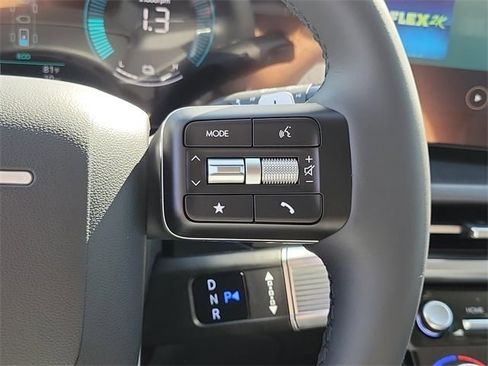 New 2026 Hyundai Santa Fe SE image 6