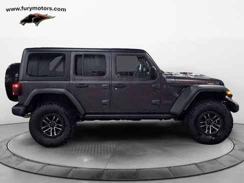 Used 2024 Jeep Wrangler Unlimited Rubicon w/ XTREMEE 35" Tire Package AWD/4WD image 2