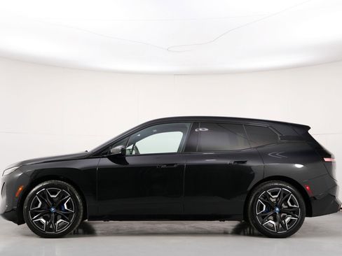 Used 2022 BMW iX xDrive50 w/ Sport Package image 8