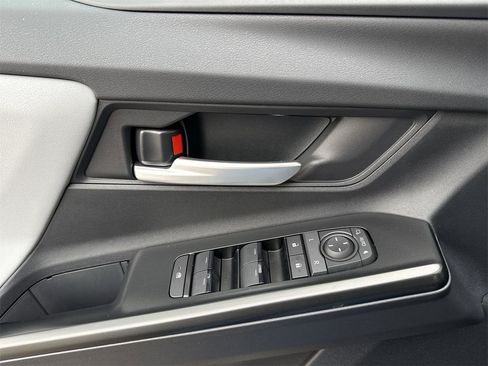 New 2026 Subaru Solterra Premium image 17