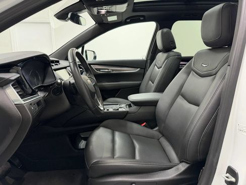 Used 2023 Cadillac XT6 Luxury FWD image 62