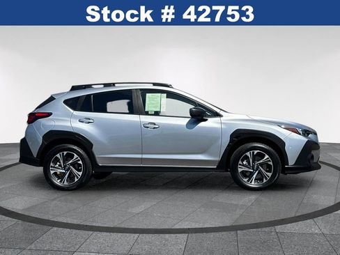 Used 2024 Subaru Crosstrek 2.0i Premium AWD/4WD image 4
