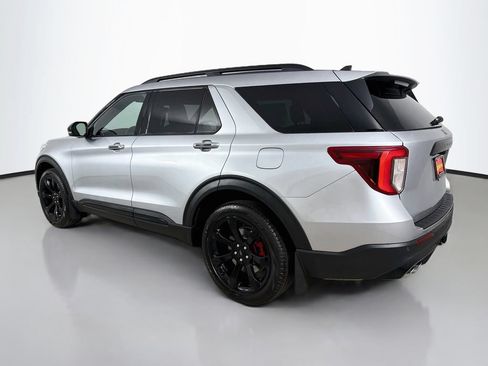 Used 2024 Ford Explorer ST w/ Technology Package AWD/4WD image 6