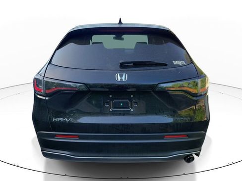 Used 2023 Honda HR-V Sport image 5