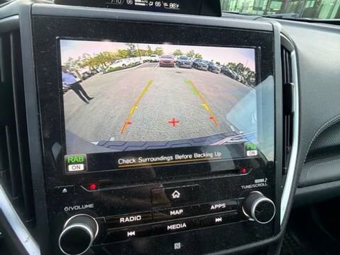 Used 2020 Subaru Forester Touring AWD/4WD image 9