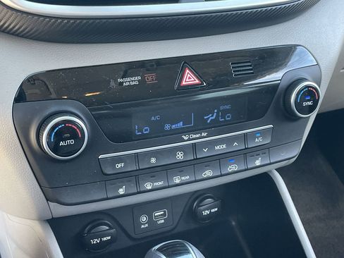 Used 2020 Hyundai Tucson SEL image 26