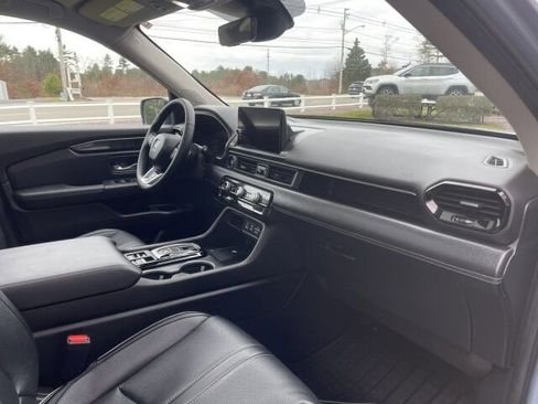 Used 2023 Honda Pilot Elite image 11