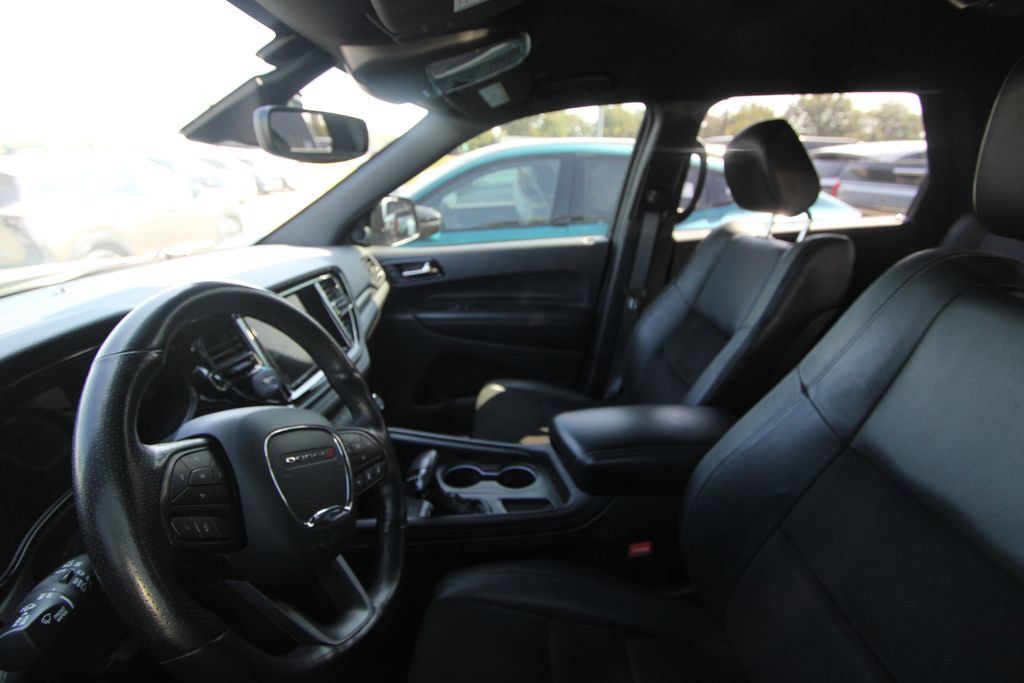 Used 2022 Dodge Durango GT RWD image 16