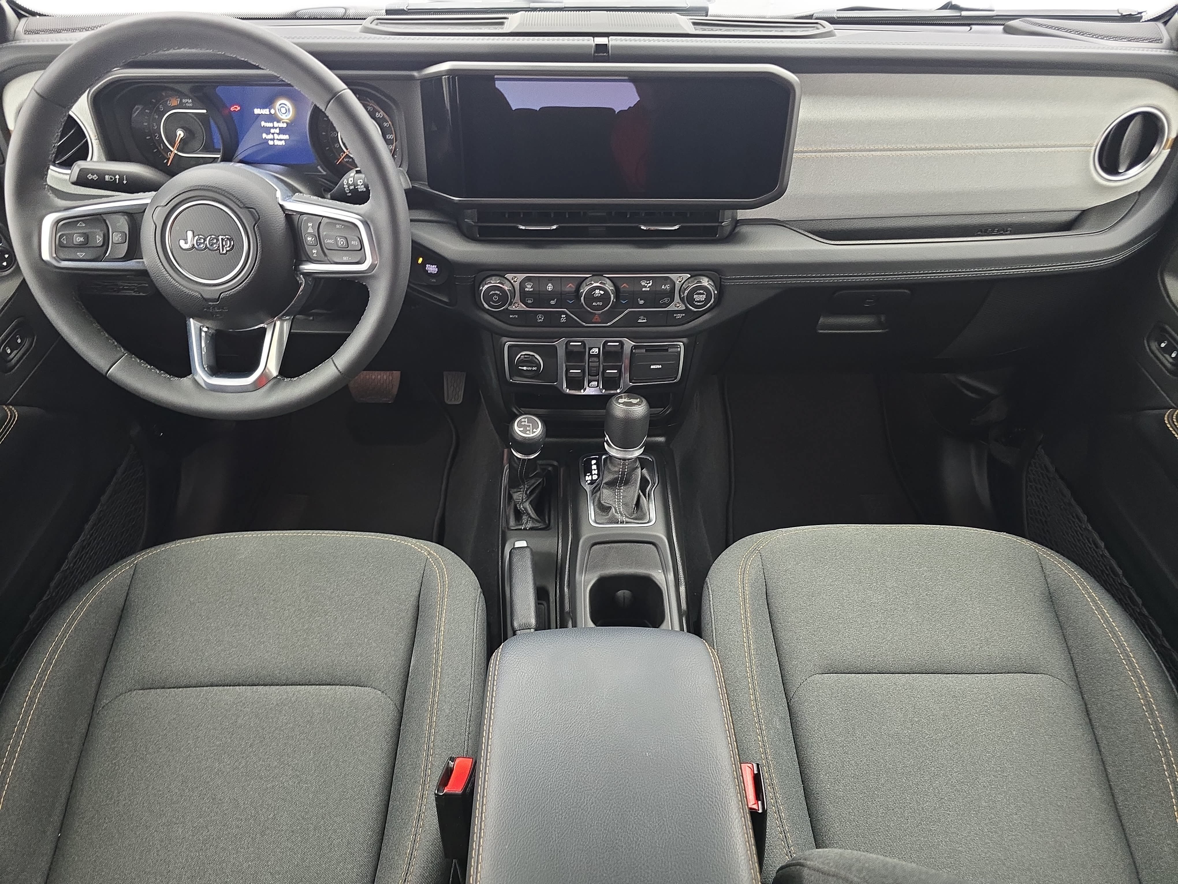 Used 2026 Jeep Wrangler Unlimited Sahara AWD/4WD image 11