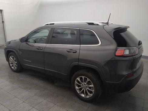 Used 2021 Jeep Cherokee Latitude Lux w/ Comfort/Convenience Group FWD image 3