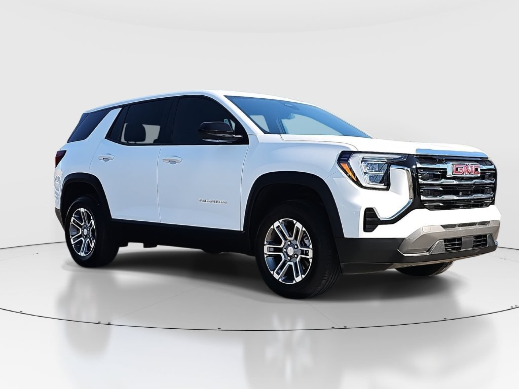Used 2026 GMC Terrain Elevation FWD image 3