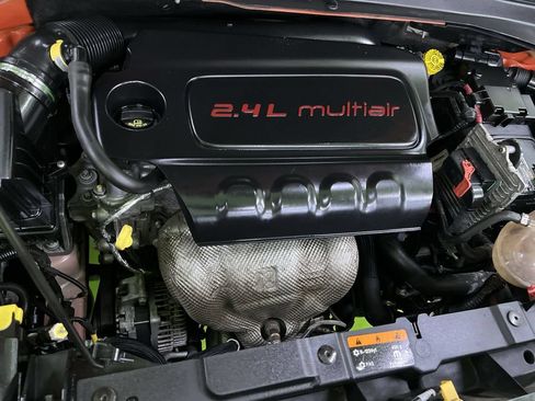 Used 2017 Jeep Renegade Trailhawk AWD/4WD image 30
