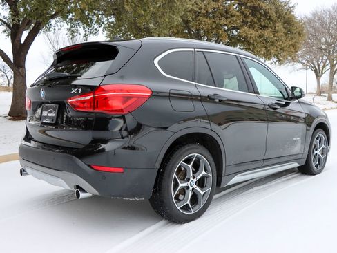 Used 2018 BMW X1 sDrive28i image 5