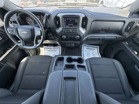 Used 2024 Chevrolet Silverado 1500 Custom image 18