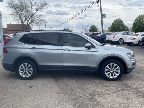 Used 2019 Volkswagen Tiguan S FWD image 4