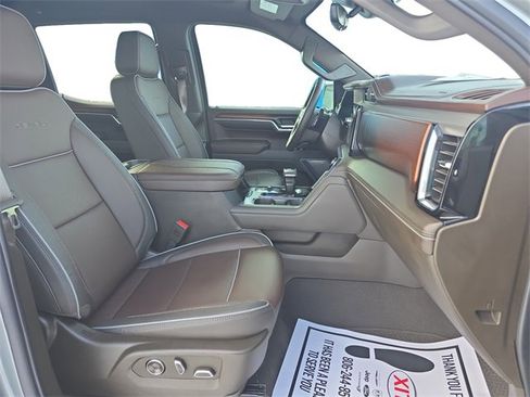 Used 2025 GMC Sierra 1500 Denali w/ Technology Package image 17
