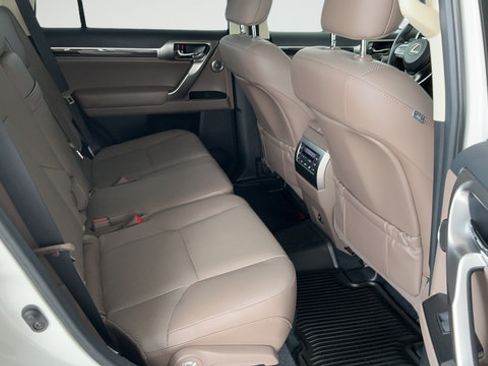 Used 2023 Lexus GX 460 Luxury AWD/4WD image 22