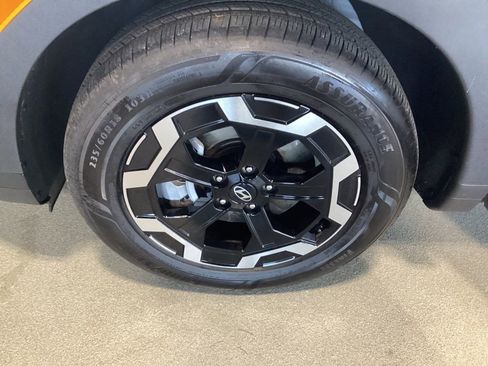 Used 2025 Hyundai Santa Fe SE image 16