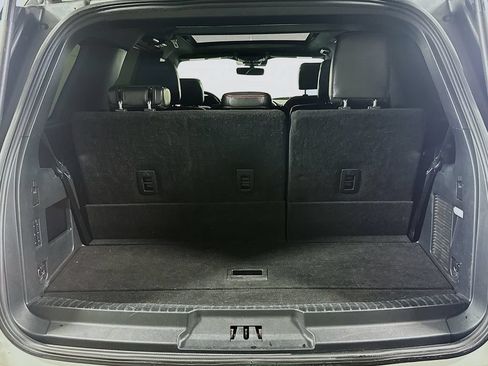 Used 2020 Ford Expedition Limited w/ Equipment Group 303A AWD/4WD image 16