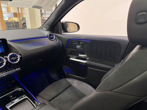 Certified 2024 Mercedes-Benz GLA 250 image 10