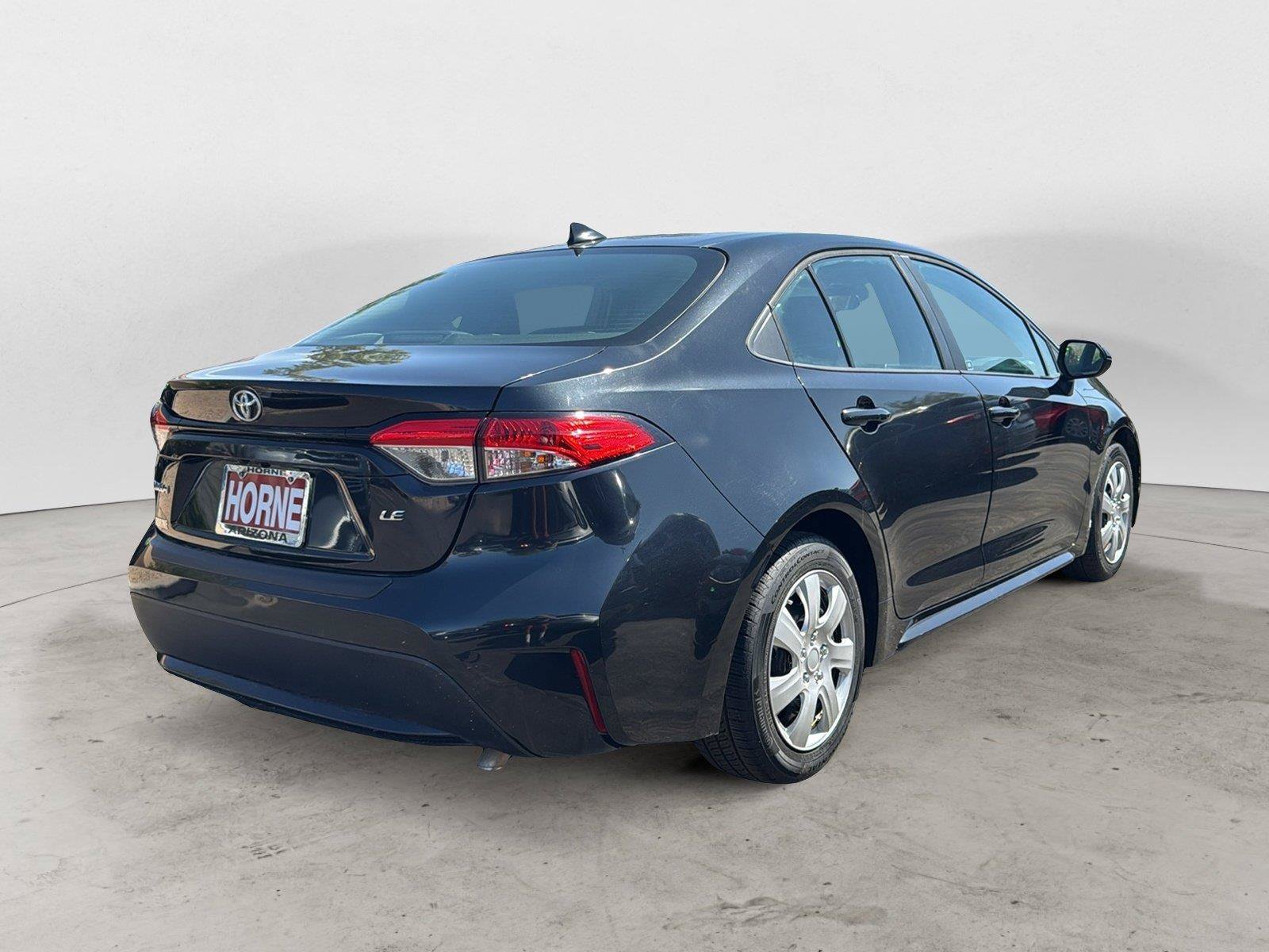Used 2021 Toyota Corolla LE w/ Carpet Mat Package (TMS) FWD image 5