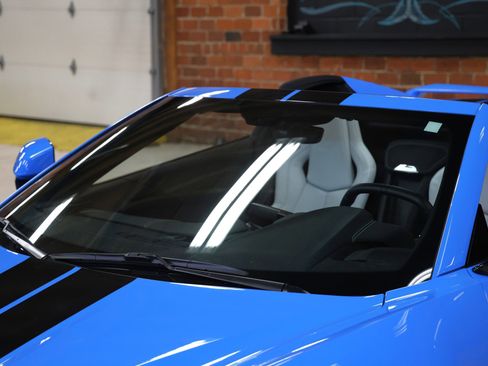 Used 2021 Chevrolet Corvette 2dr Stingray Conv w/ Z51 Performance Package image 14