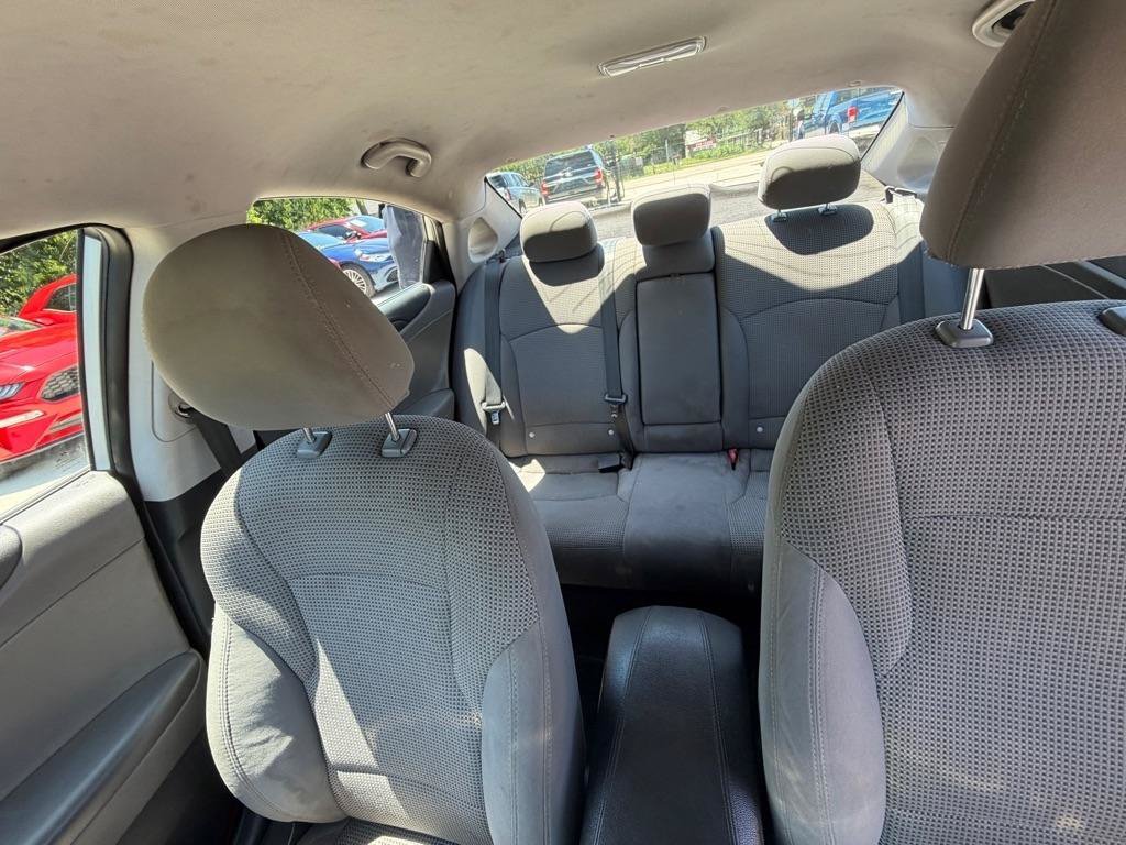 Used 2012 Hyundai Sonata GLS w/ Popular Equipment Pkg FWD image 20