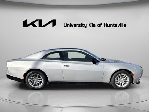 Used 2025 Dodge Charger R/T w/ Quick Order Package 25M R/T image 8