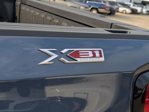 New 2026 GMC Sierra 1500 Elevation w/ Elevation Premium Package image 8