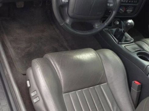 Used 1998 Pontiac Firebird Formula image 27