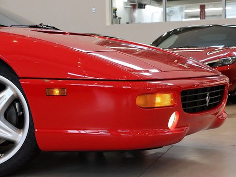 Used 1998 Ferrari F355 Berlinetta image 16