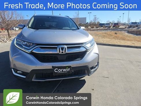 Used 2019 Honda CR-V Touring image 2