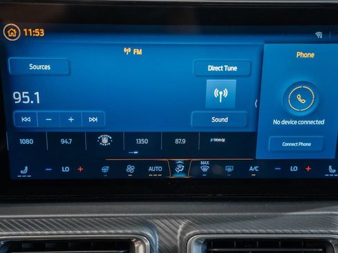 Used 2025 Ford Mustang Premium RWD image 17
