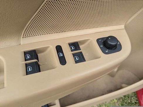 Used 2008 Volkswagen Jetta Sedan image 14