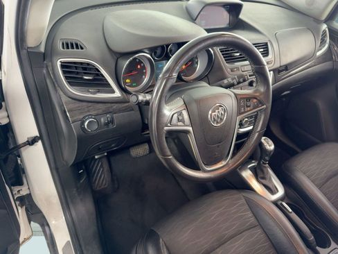 Used 2016 Buick Encore FWD 4dr image 4