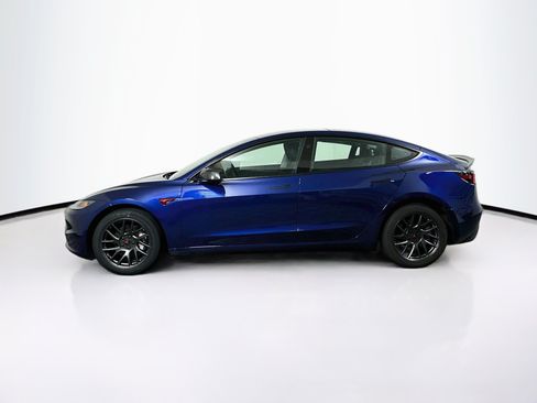 Used 2025 Tesla Model 3 Long Range AWD/4WD image 4