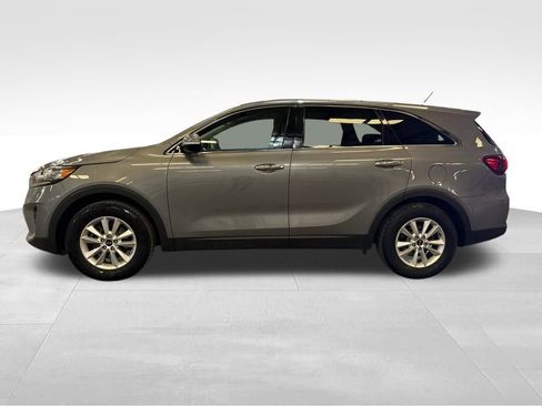Used 2019 Kia Sorento L FWD image 23