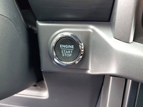 New 2026 Ford F150 XLT w/ Equipment Group 302A MID image 17