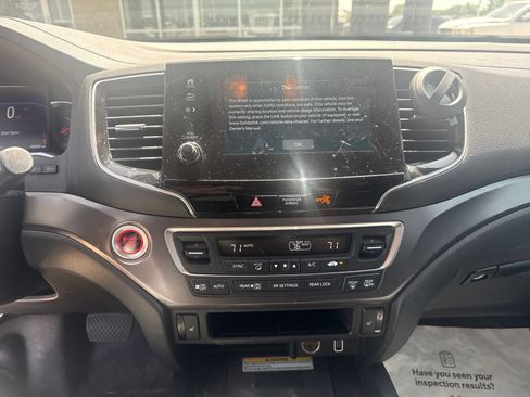 Used 2021 Honda Pilot Special Edition image 16