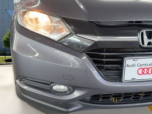 Used 2016 Honda HR-V EX image 11