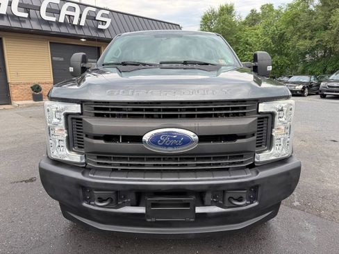Used 2018 Ford F350 XL AWD/4WD image 2