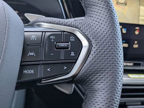 New 2026 Lexus TX 500h AWD w/ Technology Package image 32