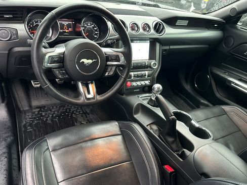 Used 2017 Ford Mustang GT Premium w/ GT Performance Package image 13