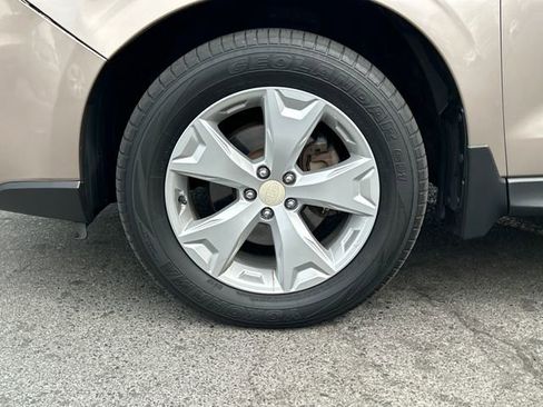 Used 2015 Subaru Forester 2.5i w/ Alloy Wheel Package AWD/4WD image 25