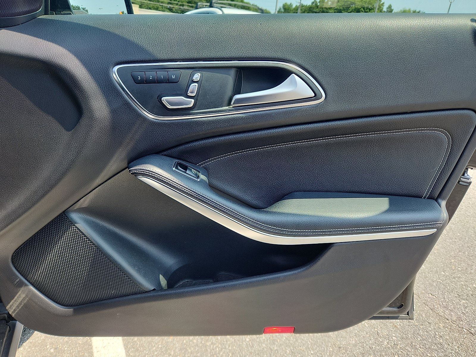 Used 2018 Mercedes-Benz GLA 250 4MATIC image 34