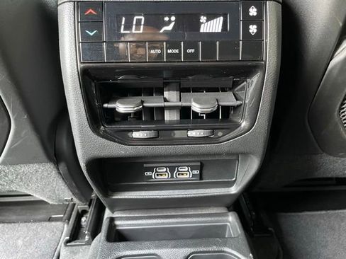 Used 2025 Jeep Grand Cherokee L Laredo AWD/4WD image 26