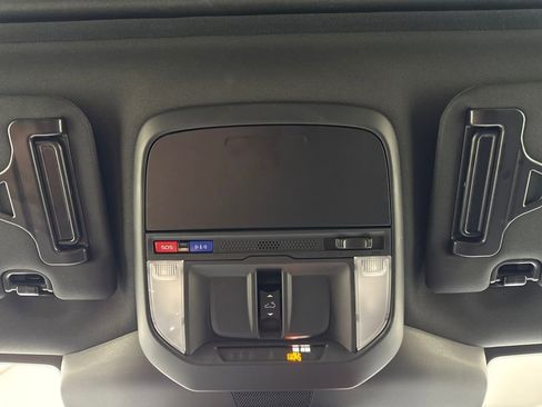 Used 2025 Subaru Forester Sport image 20