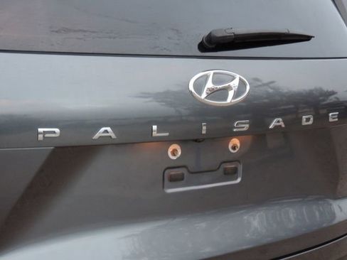 Used 2022 Hyundai Palisade SEL image 12