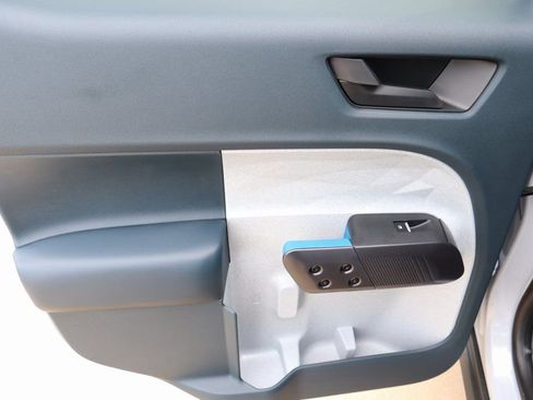 New 2025 Ford Maverick XLT w/ XLT Luxury Package image 16