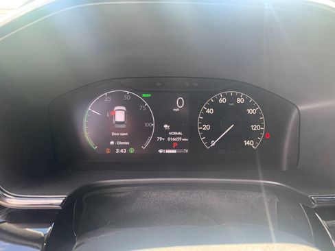 Used 2025 Honda CR-V Sport Touring image 31